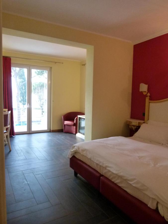 Boutique Hotel Bel Sito Wellness & Private Spa Bardolino Bagian luar foto